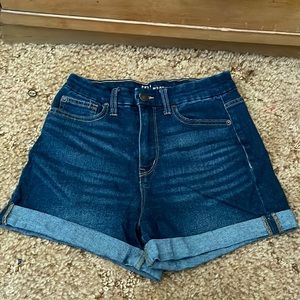 Jean shorts in good condition size 7